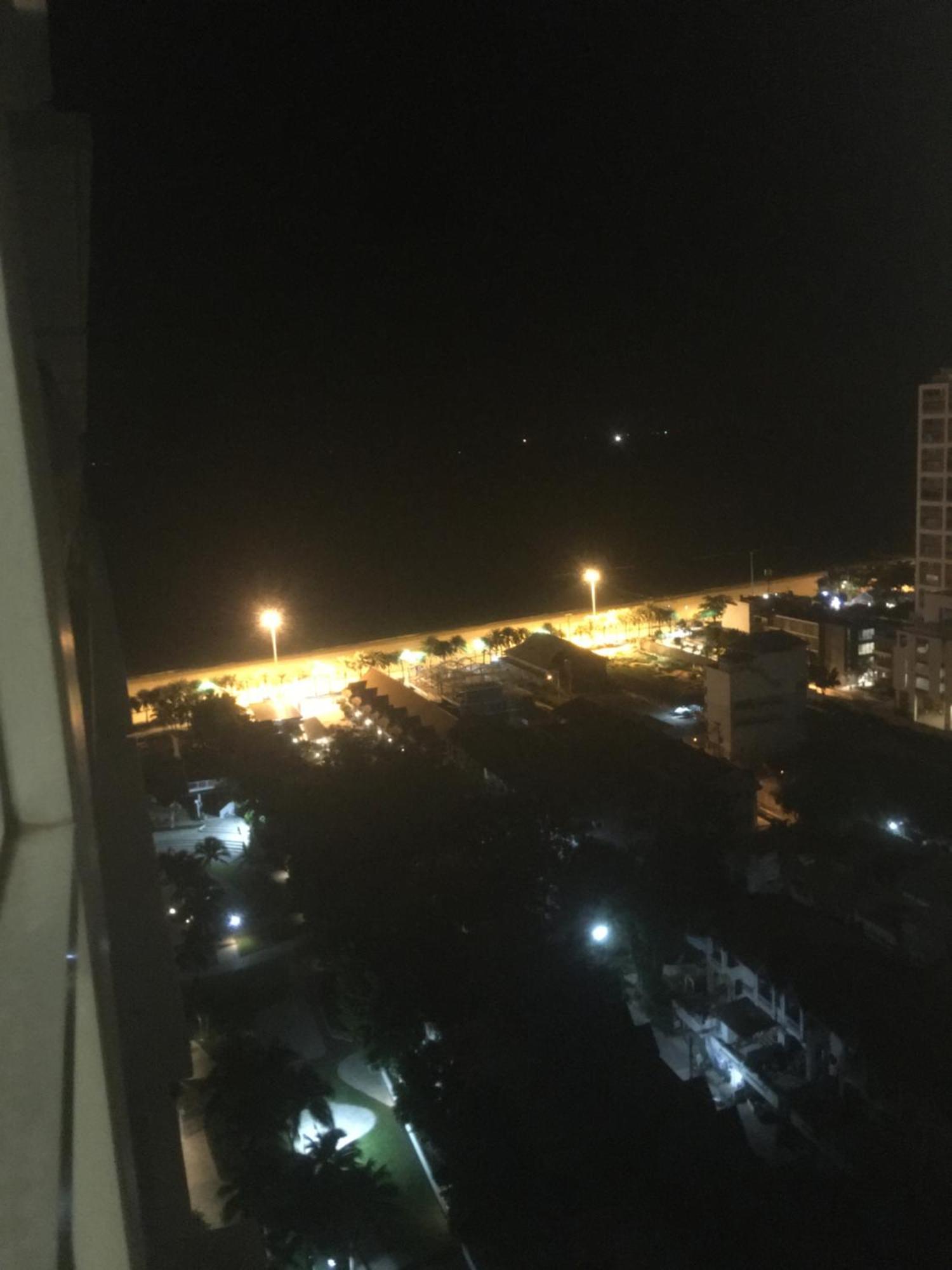 Studio Room Seaview Jomtien Eksteriør billede