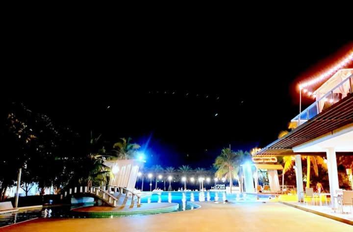 Studio Room Seaview Jomtien Eksteriør billede